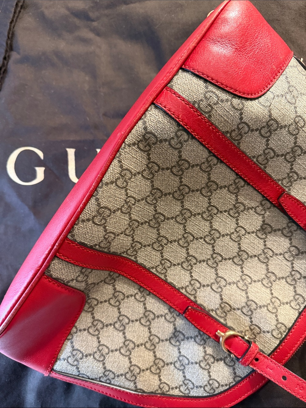 GUCCI Beige GG Supreme Satchel w/Red Leather Trim, dust bag, detachable Gucci - Picture 10 of 12